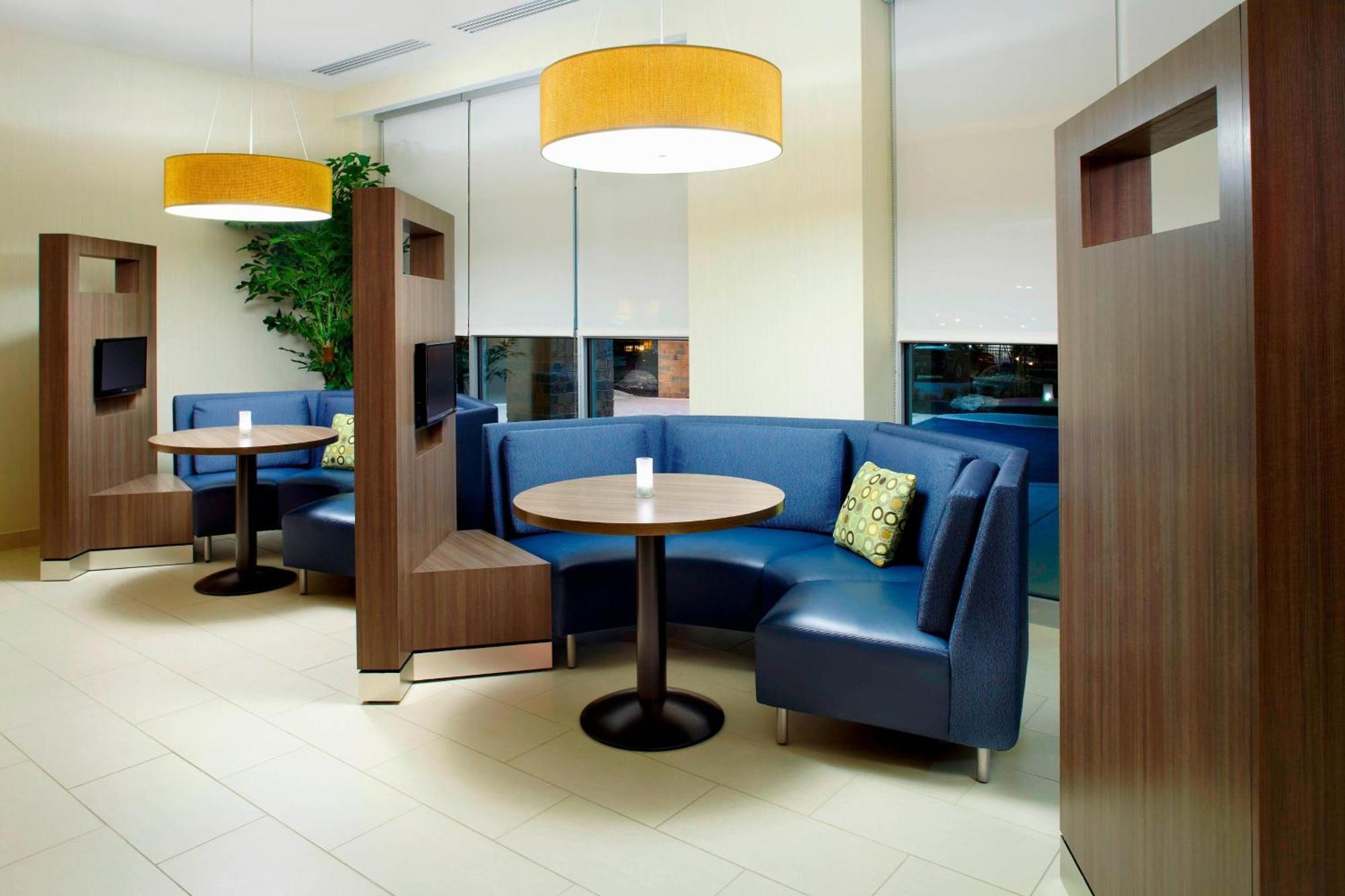 Courtyard By Marriott Orlando South/Grande Lakes Area Williamsburg Extérieur photo